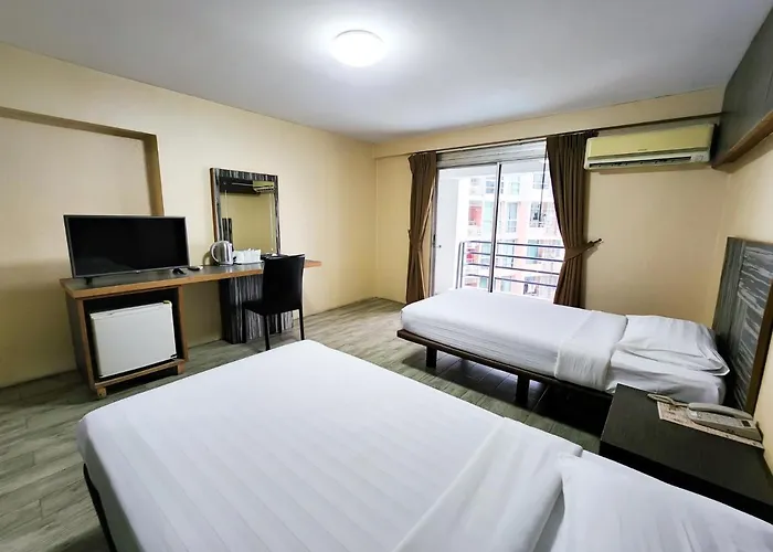 Watana Hotel